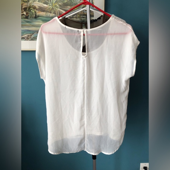 Top - Picture 2 of 2